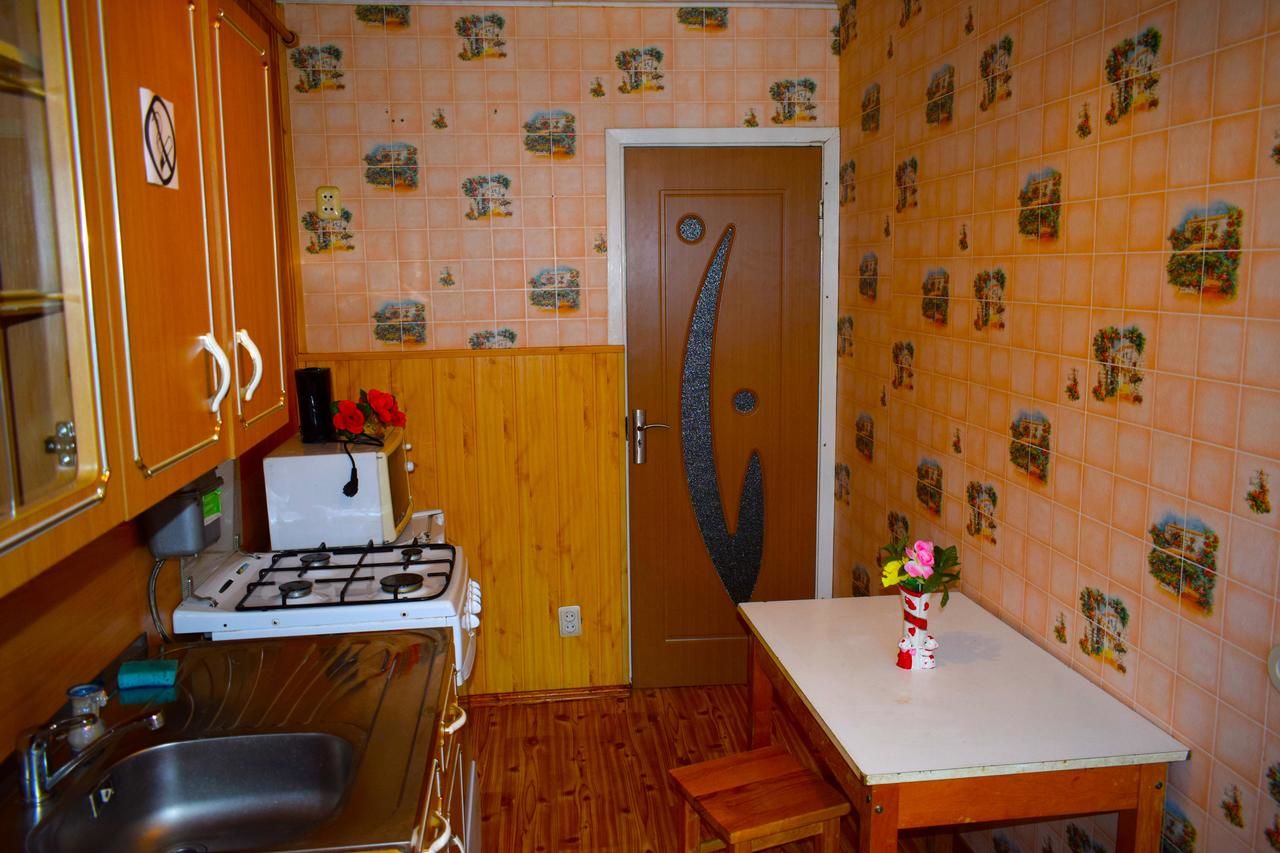 Апартаменты Chernobyl type rooms in a block flat house Шяуляй-14
