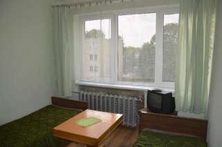Апартаменты Chernobyl type rooms in a block flat house Шяуляй Двухместный номер эконом-класса с 2 отдельными кроватями-3